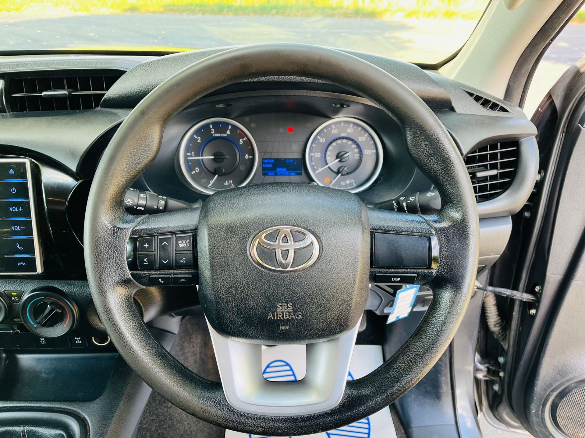 2018 TOYOTA HILUX ACTIVE D-4D 4WD DCB - BLUETOOTH - ACTIVE SPEC *PLUS VAT* - Image 20 of 20