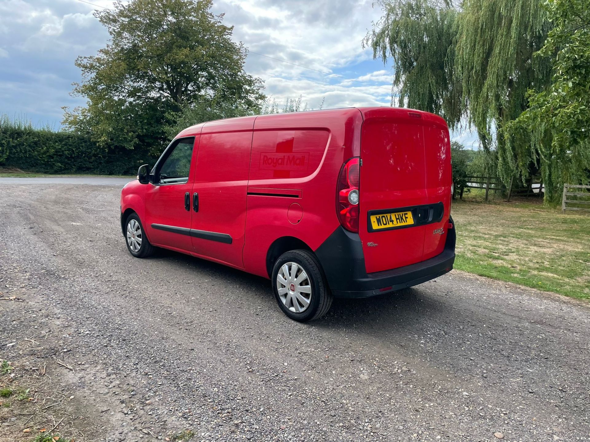 2014 FIAT DOBLO 16V MULTIJET RED PANEL VAN *PLUS VAT* - Image 5 of 14