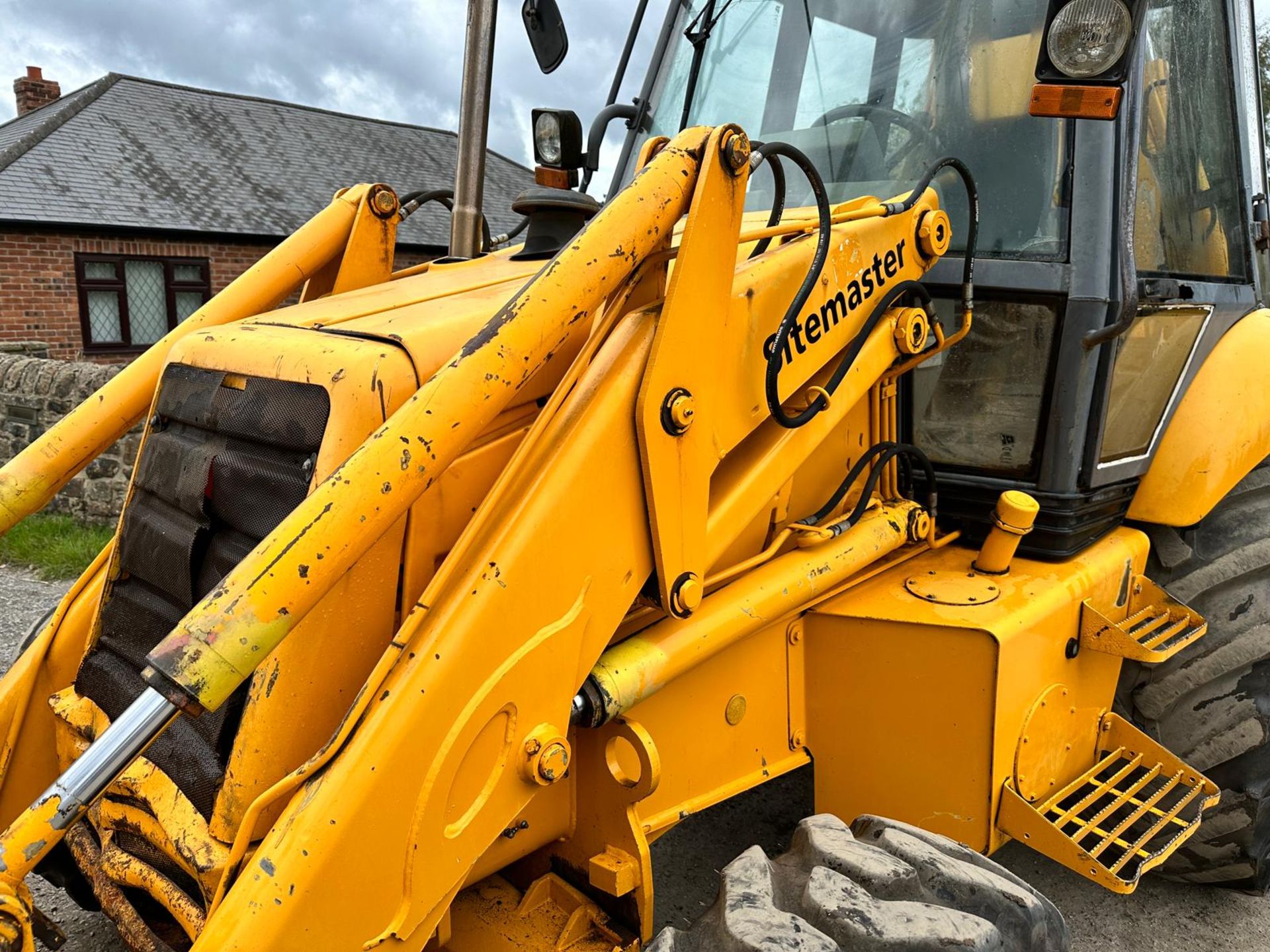 JCB 3CX Sitemaster Wheeled Front Loader Backhoe, Runs Drives Digs And Lifts *PLUS VAT* - Image 19 of 29