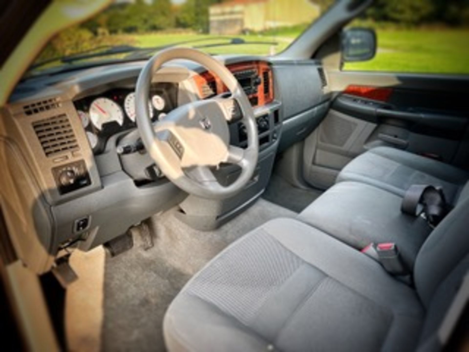 2006 Dodge Ram Pickup BLACK - 20” Rims with good tyres - Tonneau Cover *NO VAT* - Image 17 of 22