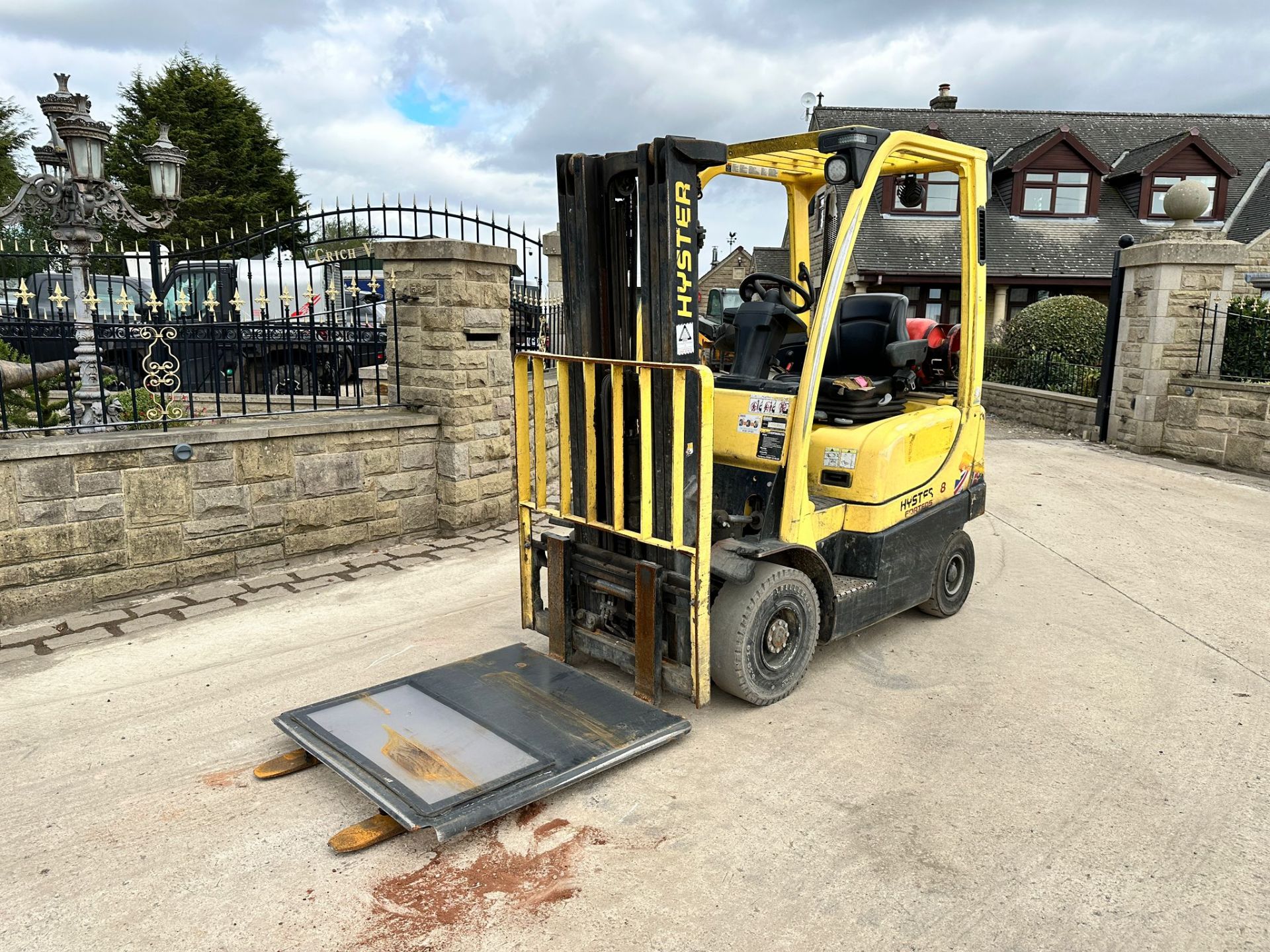 2017 Hyster Fortens H1.8FT 1.8 Ton Forklift With Roof *PLUS VAT*