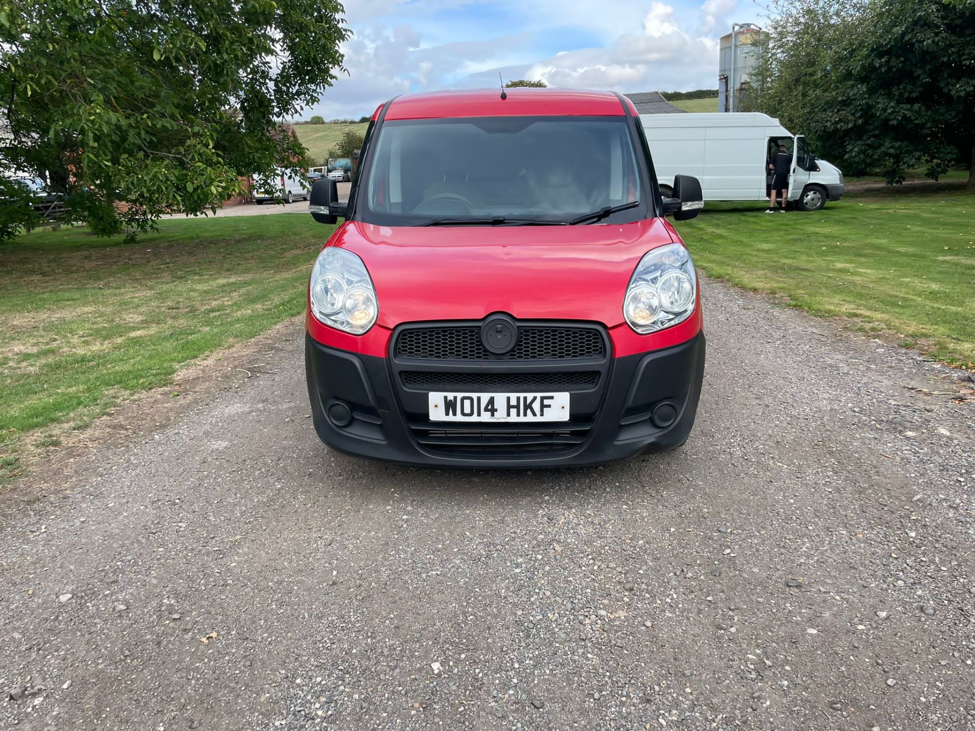 2014 FIAT DOBLO 16V MULTIJET RED PANEL VAN *PLUS VAT* - Image 2 of 14