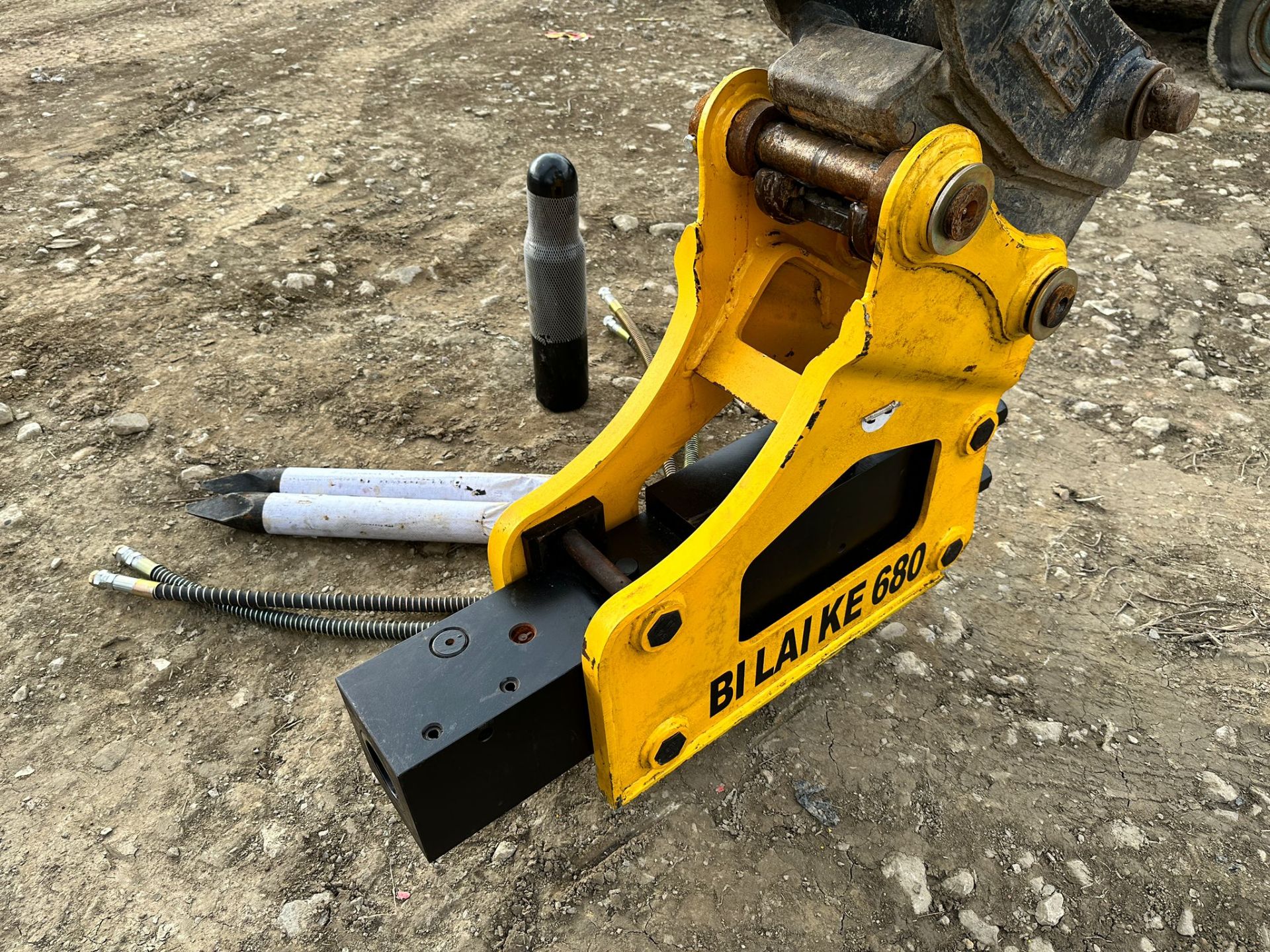 New And Unused Bilaike 680 Hydrualic Rock Breaker 45mm Pins,Suitable For 5-8 Ton Excavator*PLUS VAT*