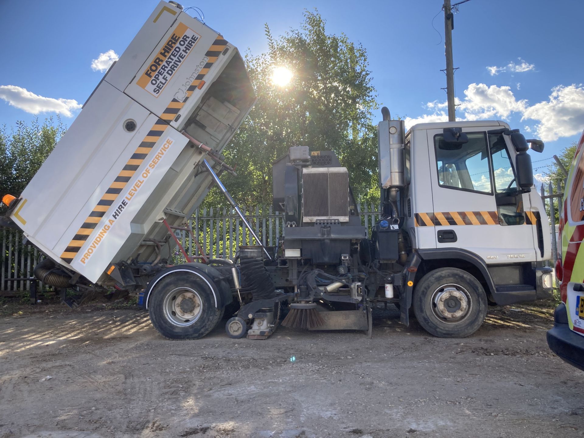 2012 IVECO EUROCARGO 75E16S ROAD JOHNSTON SWEEPER *PLUS VAT* - Image 6 of 38