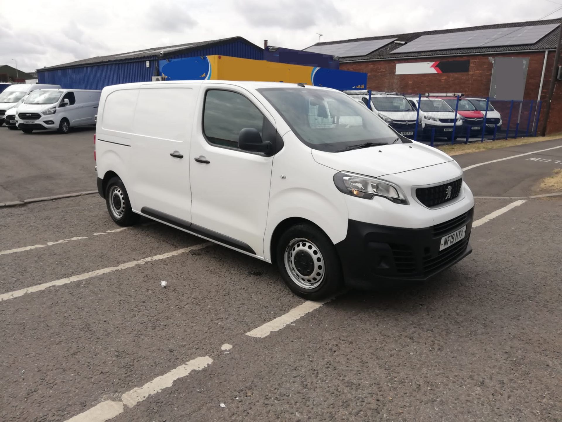 2019 PEUGEOT EXPERT PRO STANDARD BLUE HDI WHITE PANEL VAN, 117,000 MILES *PLUS VAT*