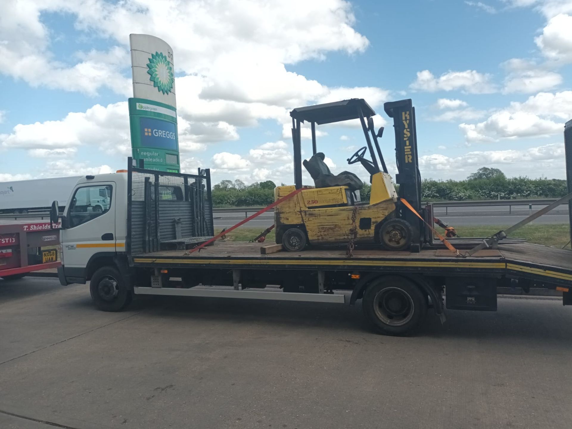 2011 MITSUBISHI CANTER 7500KG recovery WINCH HYDRAULIC BEAVERTAIL 2998 cc DIESEL *NO VAT* - Image 18 of 21
