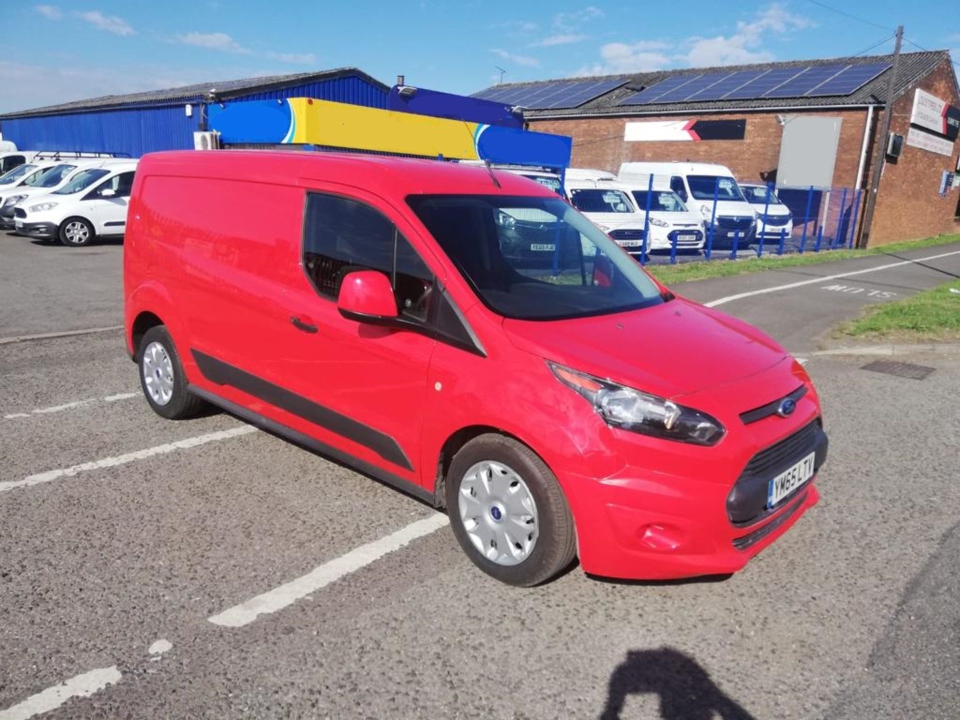 2016/65 FORD TRANSIT CONNECT 210 ECONETIC RED PANEL VAN - 67,000 MILES - AIR CON *PLUS VAT*