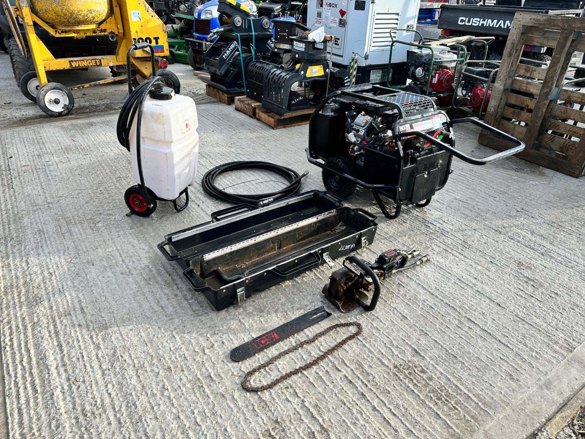 2018 ICS P95 Hydrualic Powerpack With ICS 890 Concrete Chainsaw And Hydrualic Pipes *PLUS VAT* - Image 15 of 16