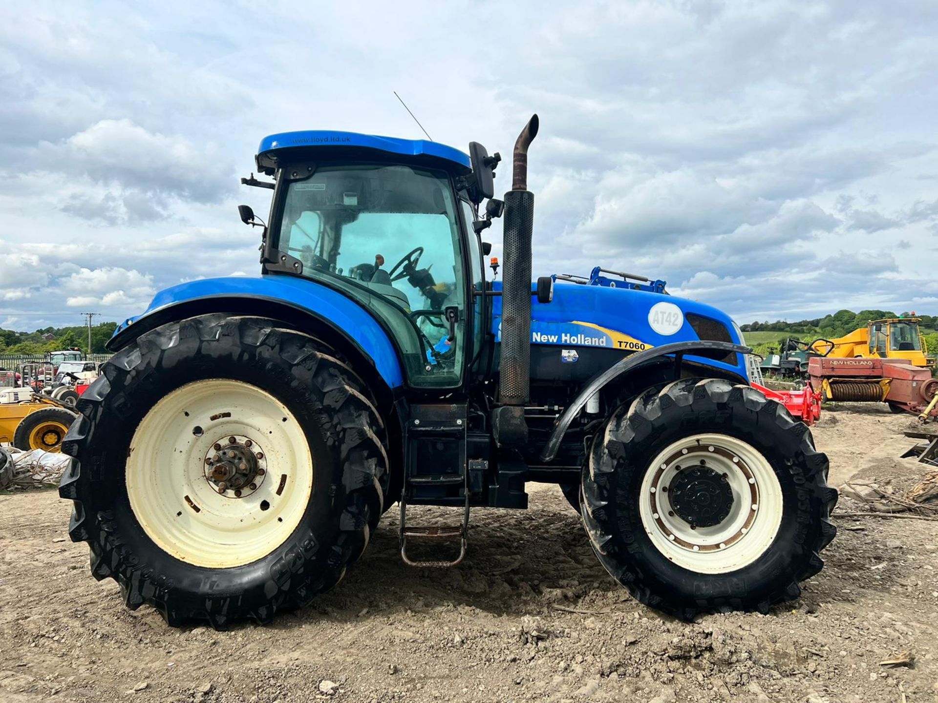 2008 NEW HOLLAND T7060 210HP 4WD TRACTOR, RUNS AND DRIVES, 4WD *PLUS VAT* - Image 5 of 26