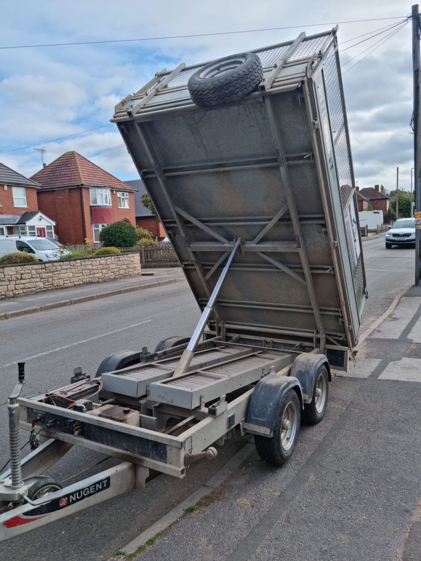 NUGENT T3118H CAGED TWIN AXLE TIPPING TRAILER, 3500KG *NO VAT* - Image 2 of 8