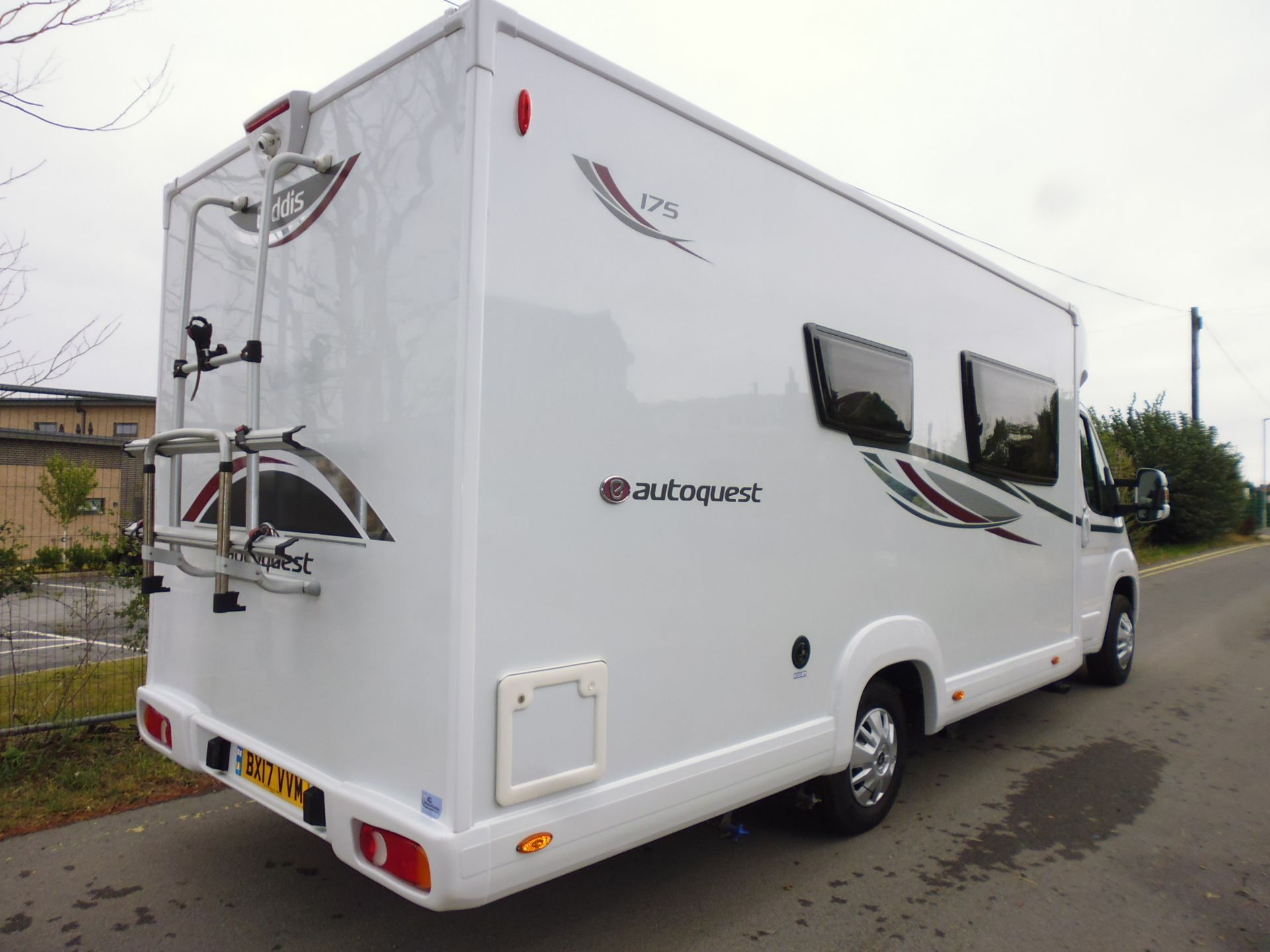 2017 PEUGEOT BOXER ELDDIS AUTOQUEST 175 - GENUINE LOW MILEAGE CAMPER VAN *NO VAT* - Image 3 of 12