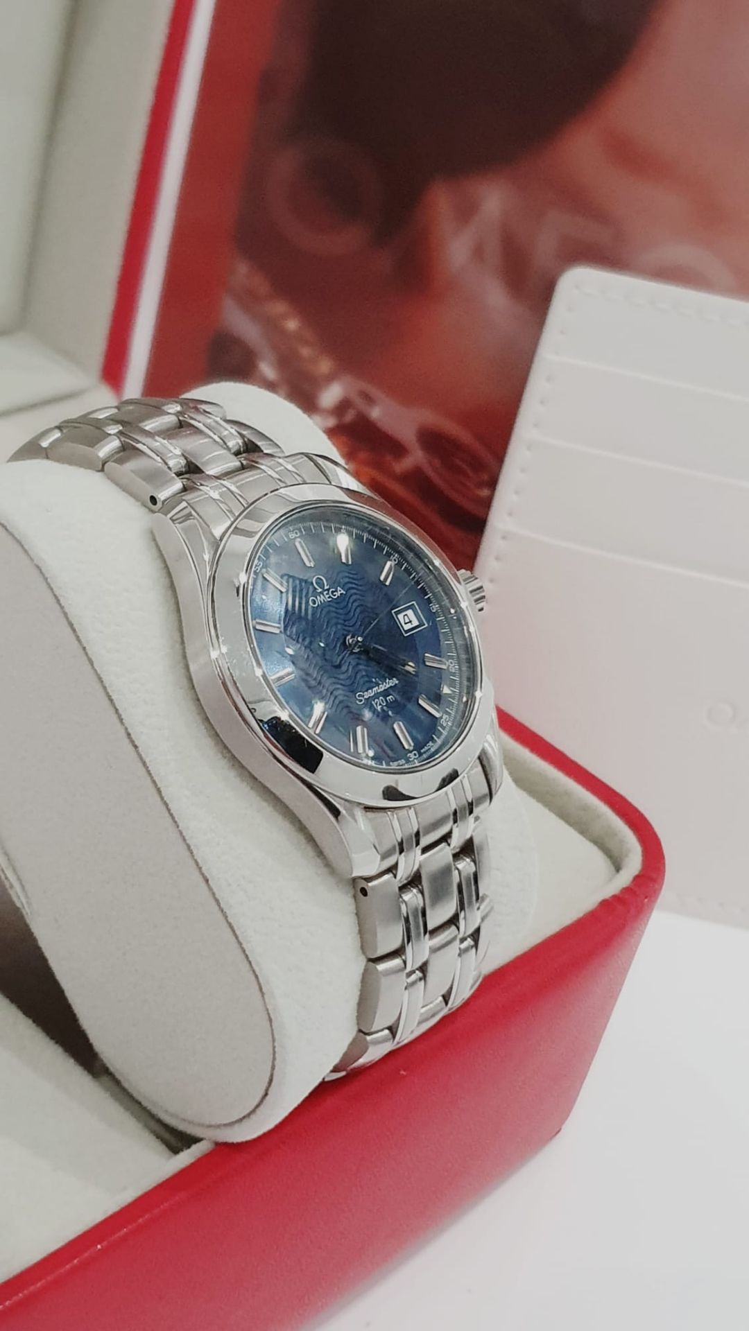 Omega Seamaster Professional 120m Wave Dial Mens Watch NO VAT - Image 4 of 10