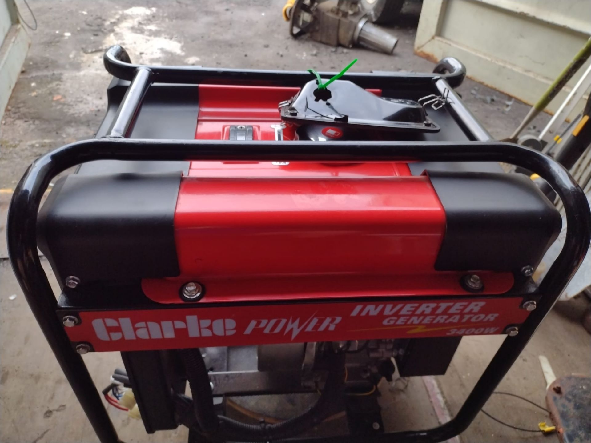 2 X Clarke inverter generators in new condition but have inverters and couple parts missing *NO VAT* - Image 8 of 16