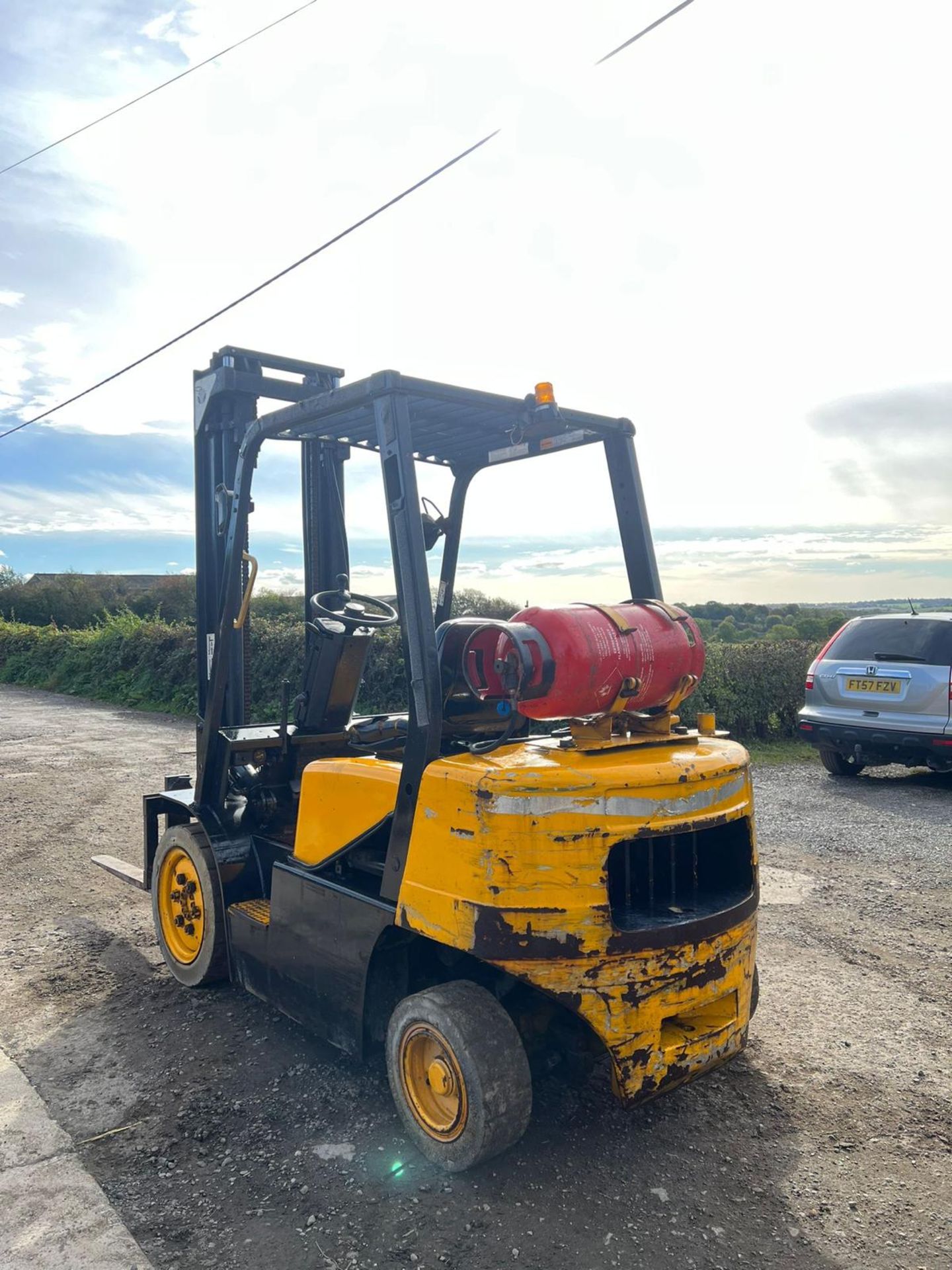 DAEWOO 2.5 TON FORKLIFT - 2 STAGE MAST *PLUS VAT* - Image 6 of 7