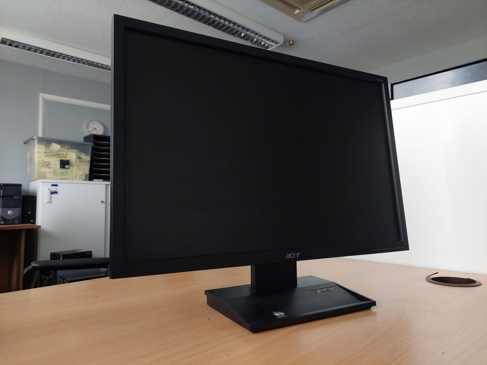 Acer V223w 22inch Inch Widescreen Monitor *NO VAT*