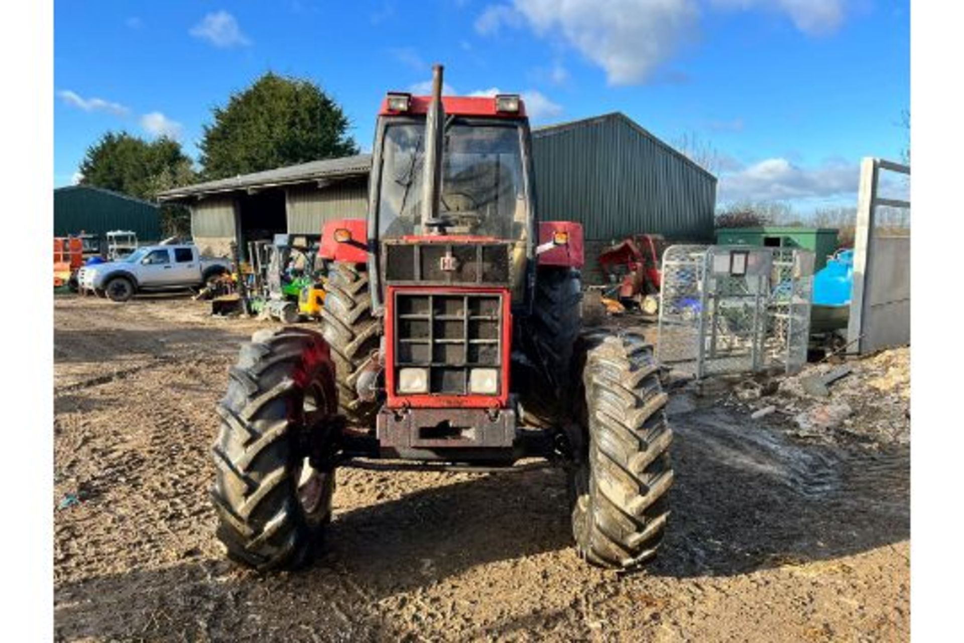 CASE INTERNATIONAL 1225XL 125hp 4WD TRACTOR, RUNS AND DRIVES, REAR HYDRAULIC *PLUS VAT* - Image 7 of 18