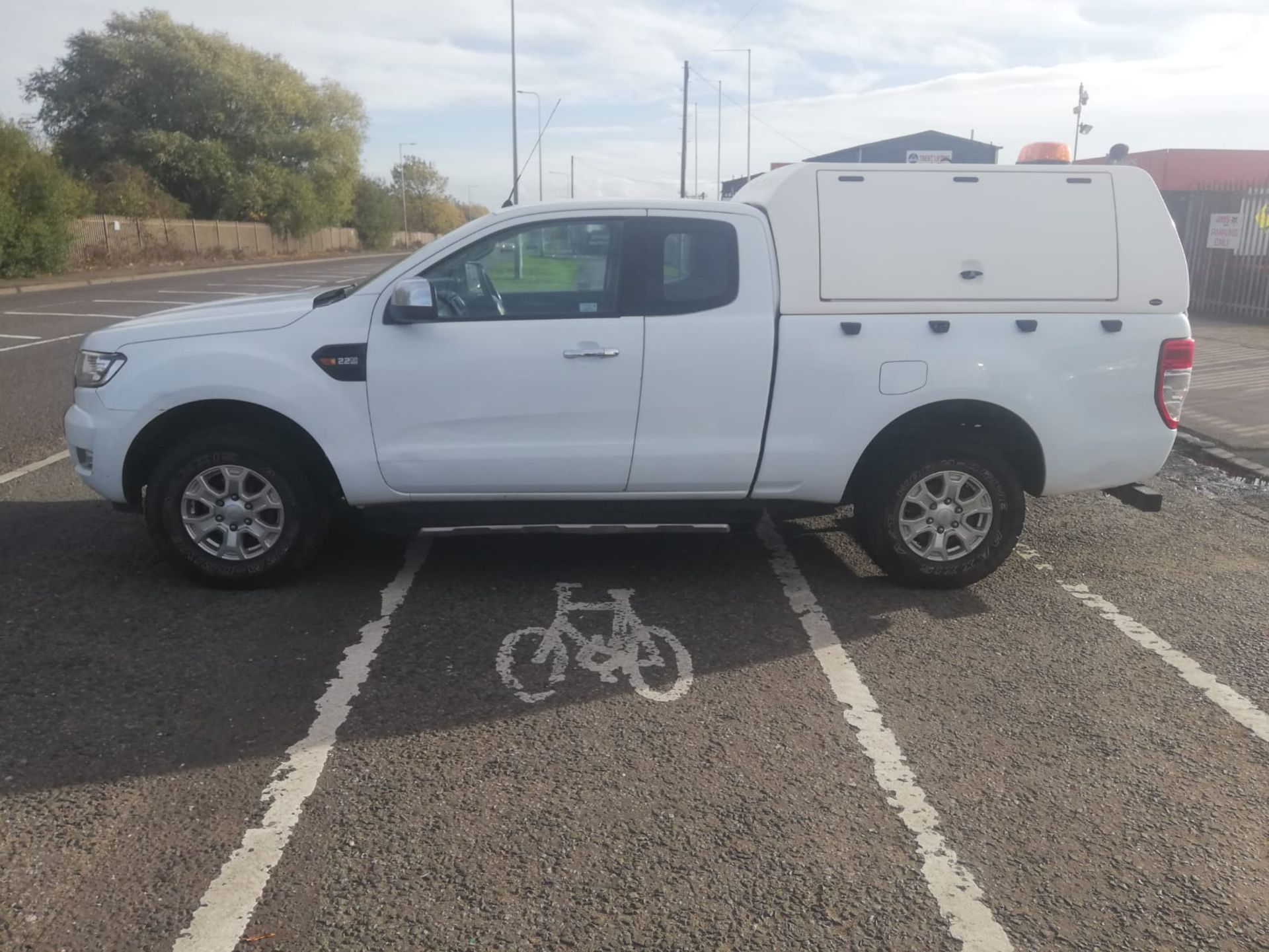 2017/17 REG FORD RANGER XLT 4X4 TDCI 2.2 DIESEL MANUAL PICK-UP, SHOWING 1 FORMER KEEPER *PLUS VAT* - Image 4 of 12