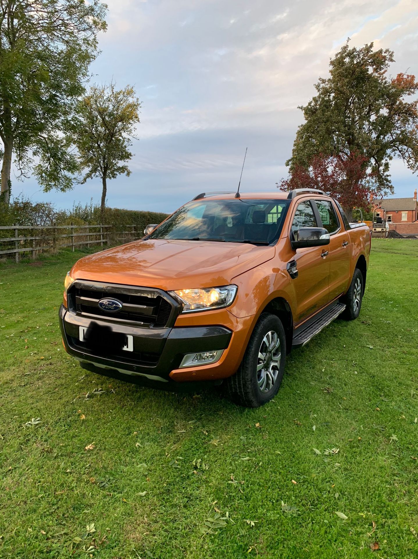 2018 FORD RANGER WILDTRAK 4X4 TDCI AUTO ORANGE PICK UP - TOWBAR *PLUS VAT* - Image 6 of 19