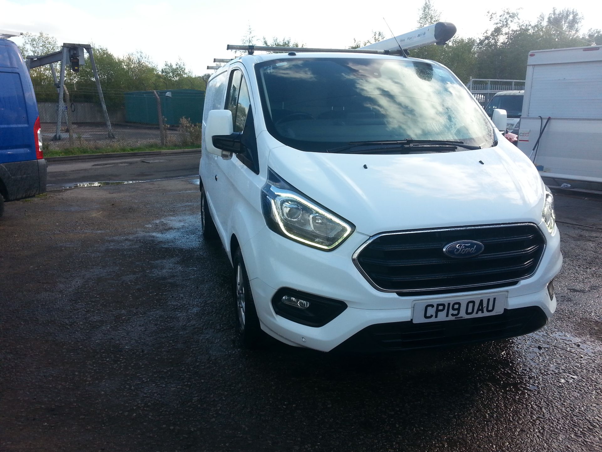 2019 FORD TRANSIT CUSTOM 300 LIMITED WHITE PANEL VAN *PLUS VAT*