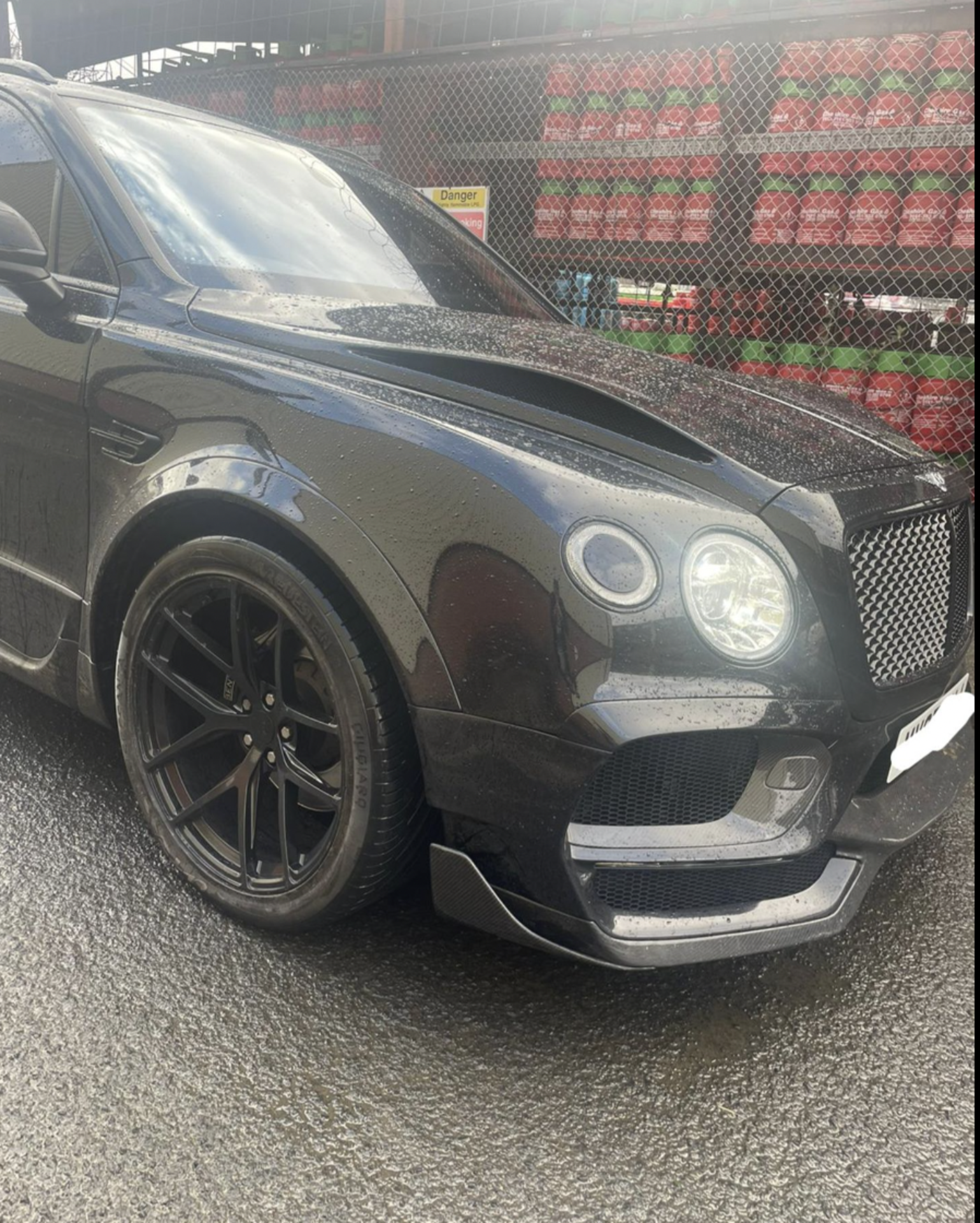 2017/67 BENTLEY BENTAYGA 6.0 W12 MULLINER ONYX GTX AUTO PLUS VAT - Image 10 of 26