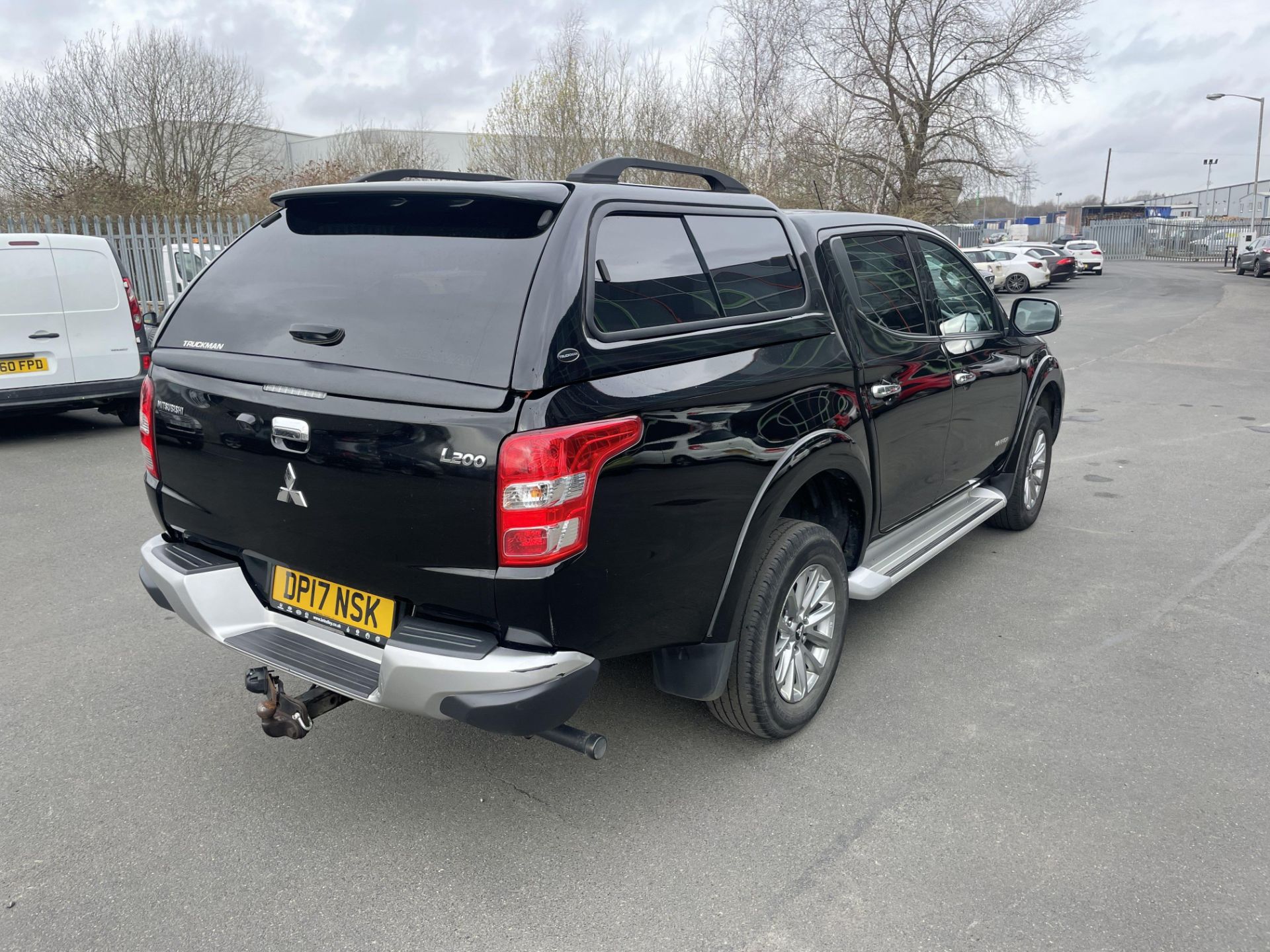 2017 MITSUBISHI L200 WARRIOR DI-D BLACK PICK UP 137K MILES *PLUS VAT* - Image 11 of 23