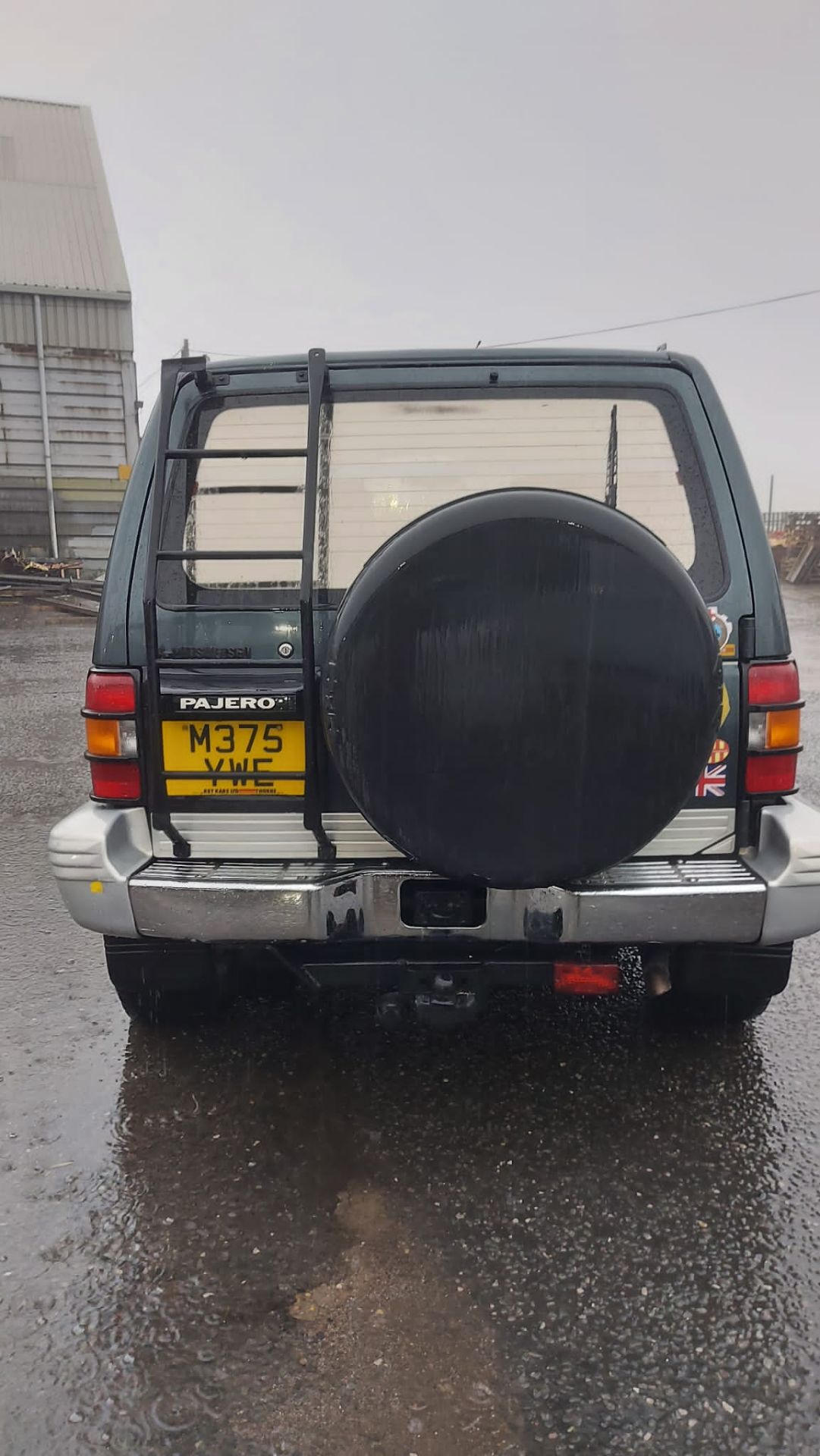 1995 MITSUBISHI PAJERO GREEN 4X4 *NO VAT* - Image 4 of 9