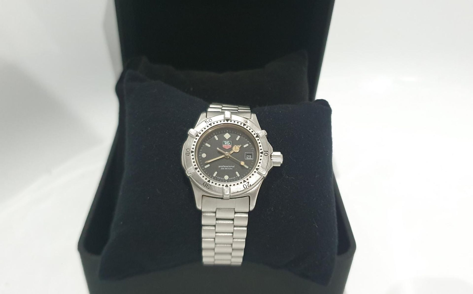 TAG HEUER PROFESSIONAL WOMENS SWISS WATCH STUNNING *NO VAT*