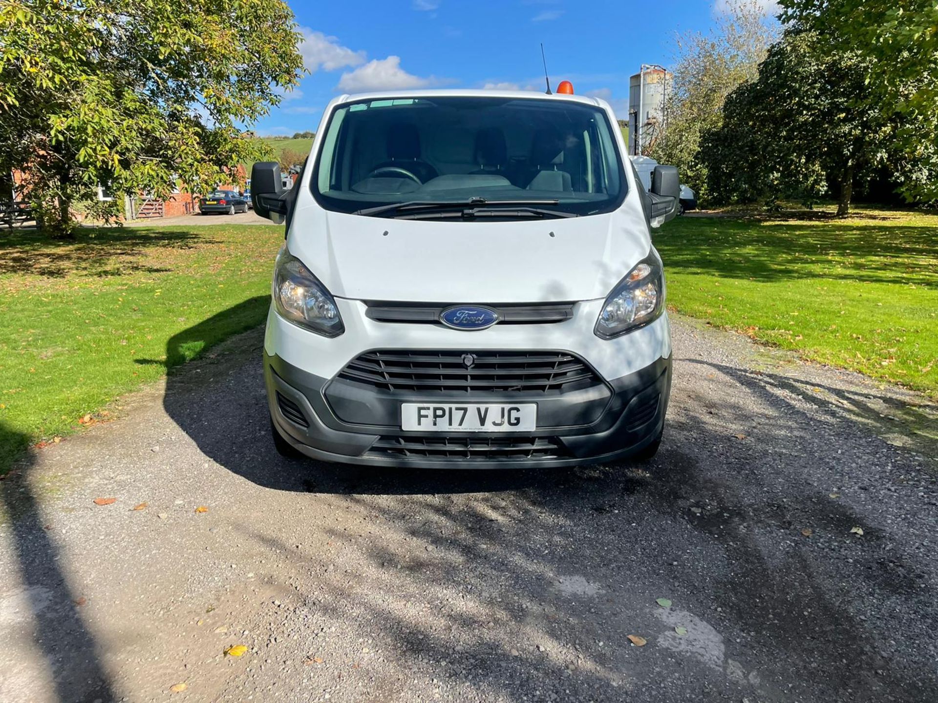 2017 FORD TRANSIT CUSTOM 290 WHITE PANEL VAN *PLUS VAT* - Image 2 of 14