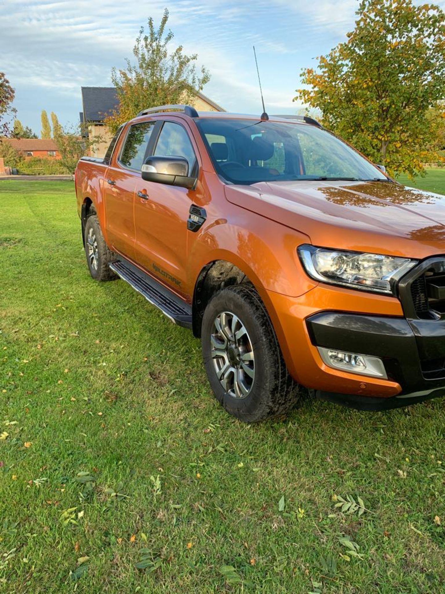 2018 FORD RANGER WILDTRAK 4X4 TDCI AUTO ORANGE PICK UP - TOWBAR *PLUS VAT* - Image 4 of 19