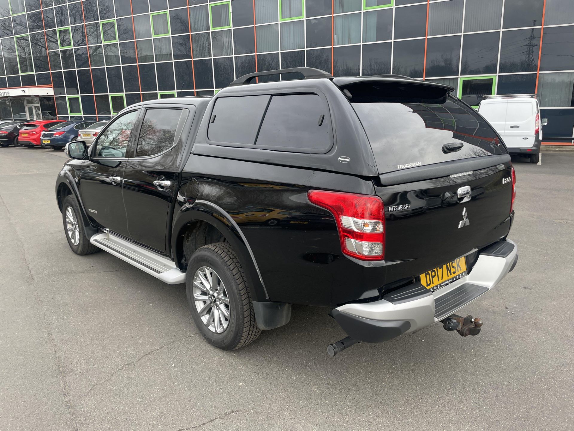 2017 MITSUBISHI L200 WARRIOR DI-D BLACK PICK UP 137K MILES *PLUS VAT* - Image 9 of 23