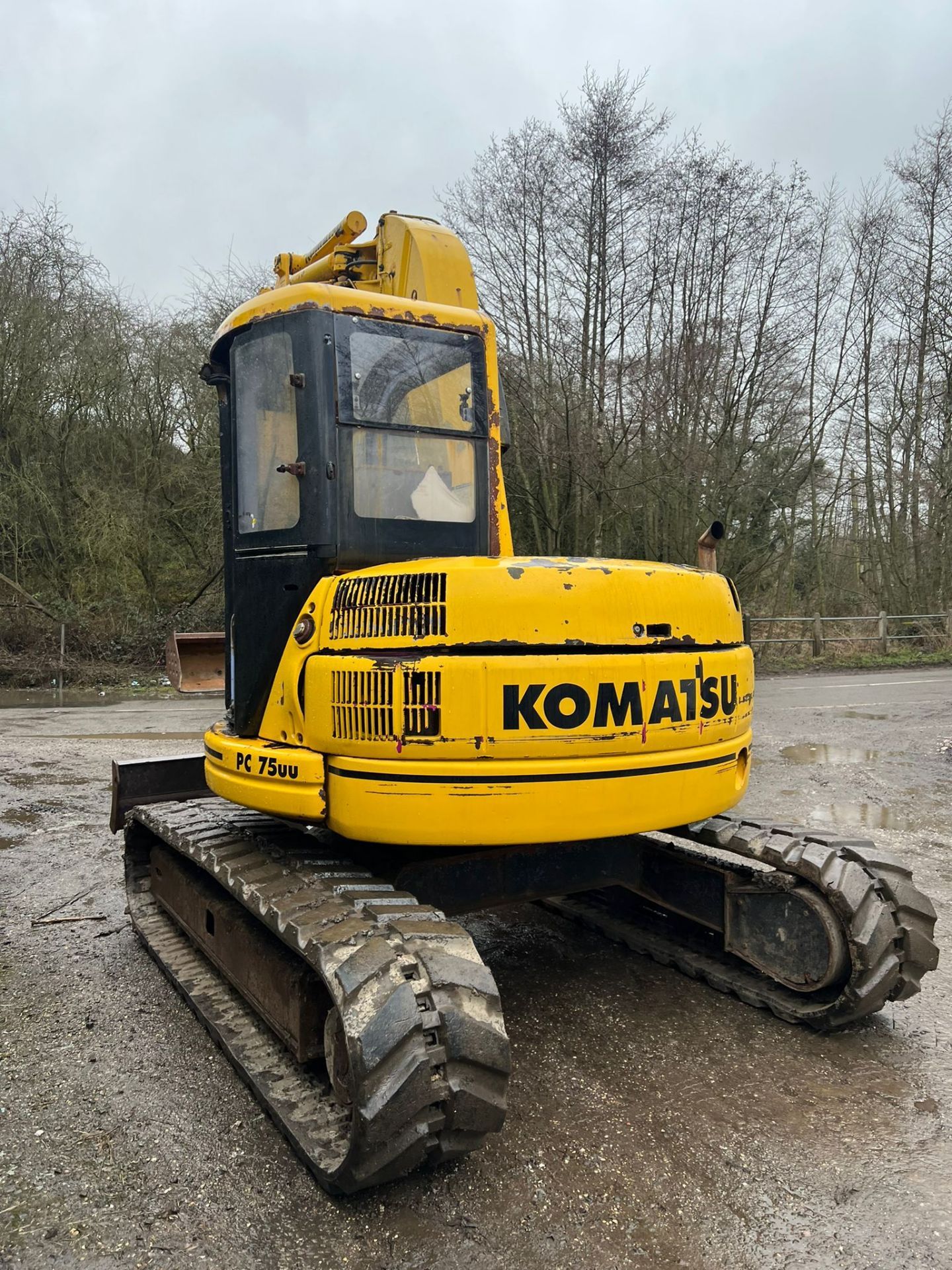 KOMATSU PC75UU ZERO TAIL SWING EXCAVATOR DIGGER, RUNS, WORKS AND DRIVES *PLUS VAT* - Image 5 of 6