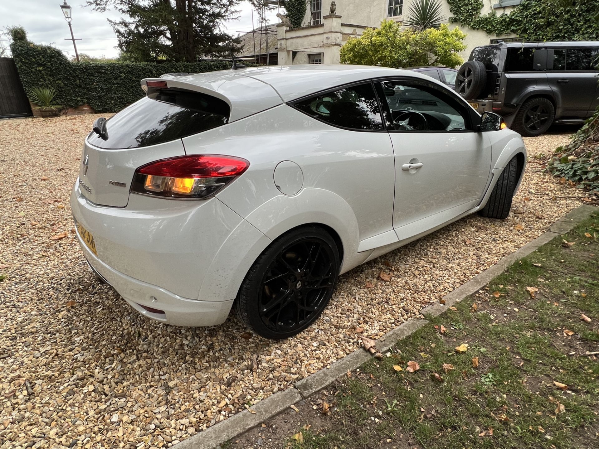 2013 Renault Megane RS265 111,139 miles - checked with VOSA history Piano Black & carbon fibre look - Image 2 of 38