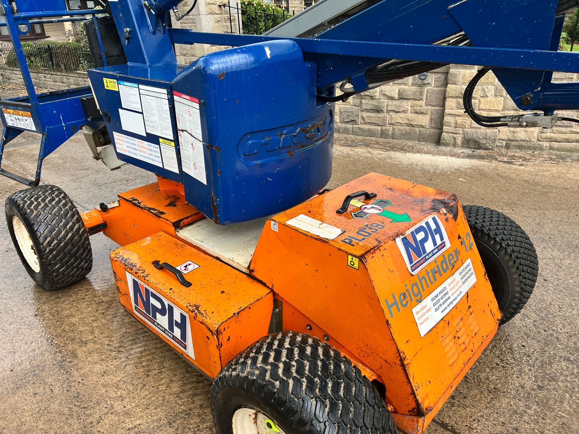2008 Niftylift HR12 NDE Heightrider 12 Bi-Fuel Wheeled Boom Lift *PLUS VAT* - Image 12 of 22