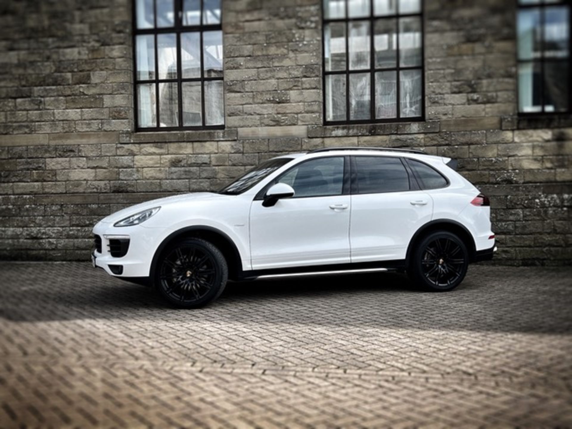 2014/64 PORSCHE CAYENNE V8 S DIESEL TIPTRONIC S AUTO WHITE ESTATE, 70K MILES *NO VAT* - Image 2 of 25