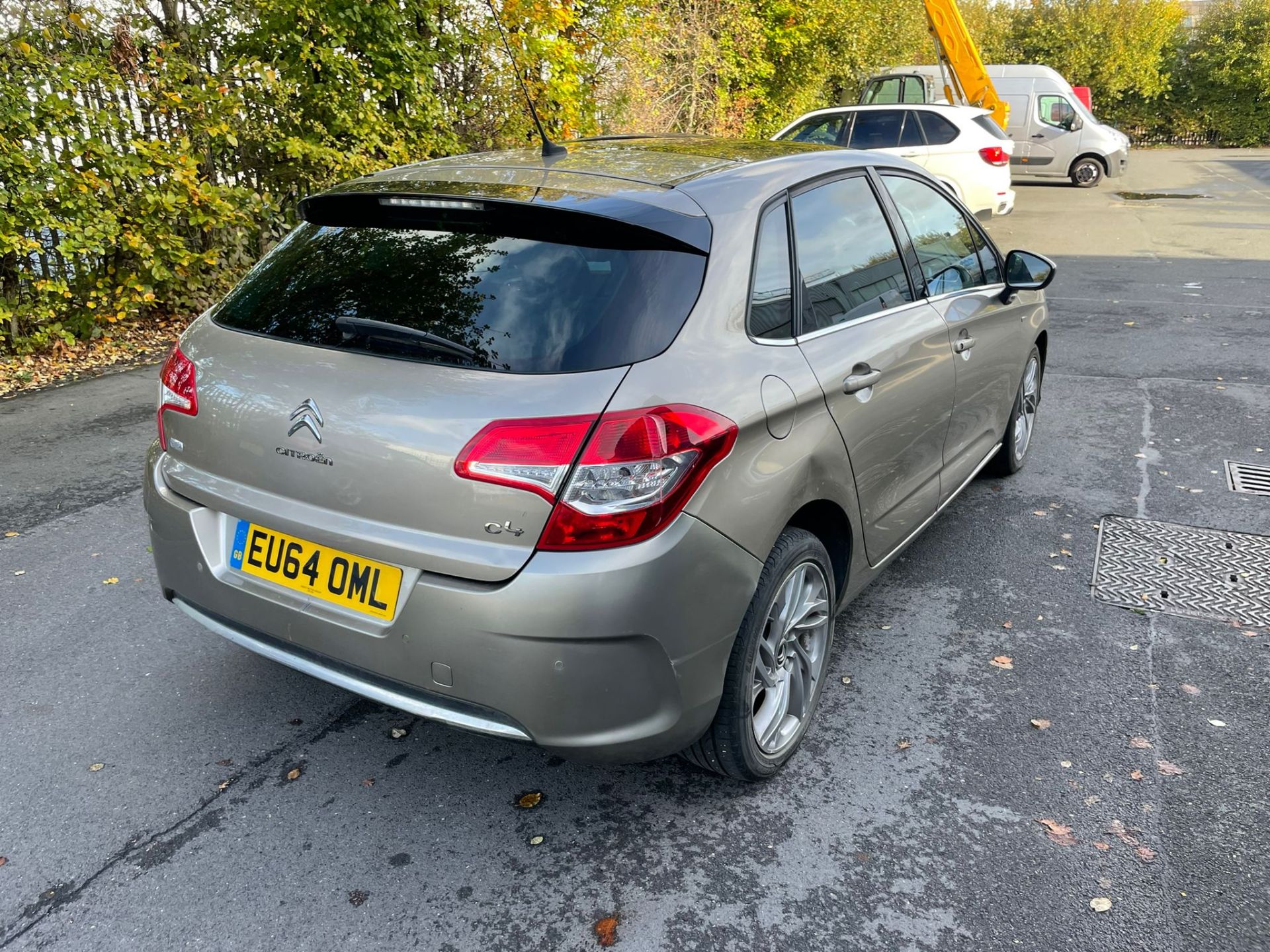 2014/64 REG CITROEN C4 EXCLUSIVE AIRDREAM E-HDI 1.6 DIESEL MANUAL HATCHBACK, SHOWING 1 FORMER KEEPER - Image 6 of 17