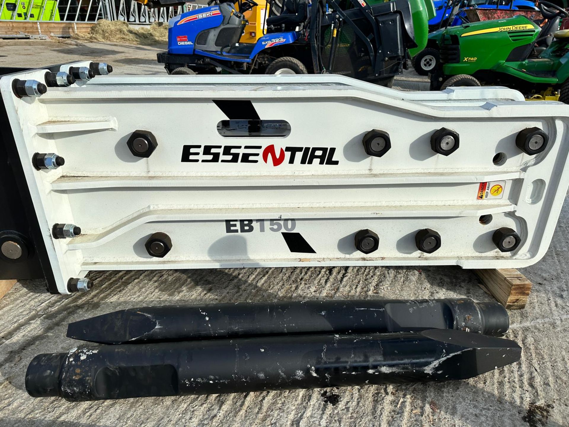 New And Unused Hardlife Essential EB150 Hydraulic Rock Breaker, 65/80mm Pin Headstock *PLUS VAT* - Image 12 of 15