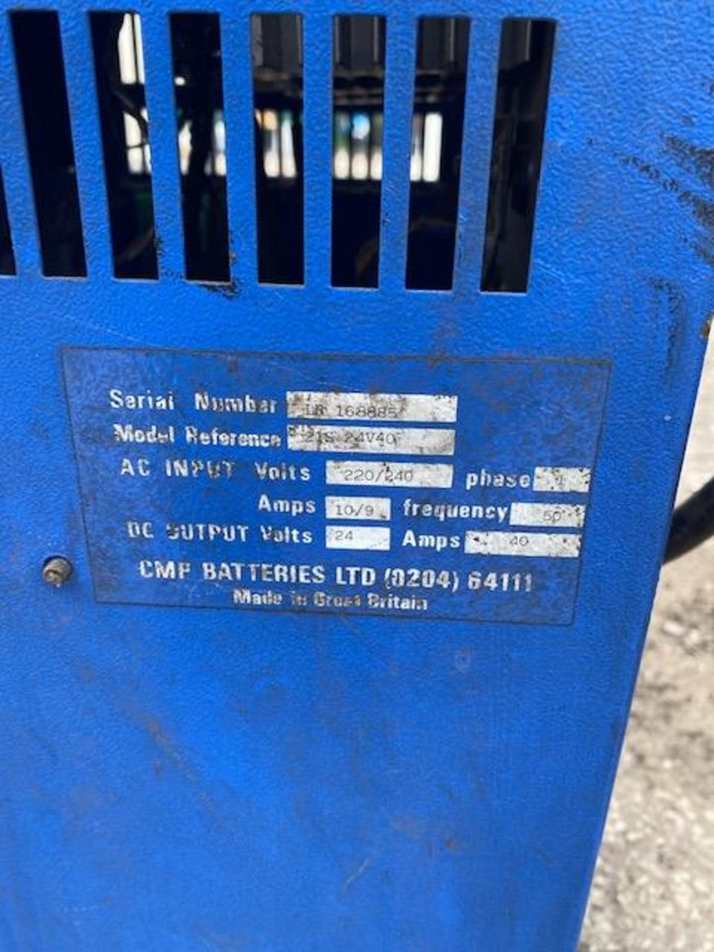 FORKLIFT CHARGER *PLUS VAT* - Image 9 of 9