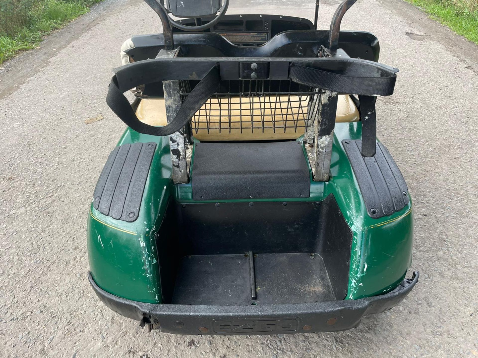 EZGO PETROL GOLF BUGGY *NO VAT* - Image 10 of 11