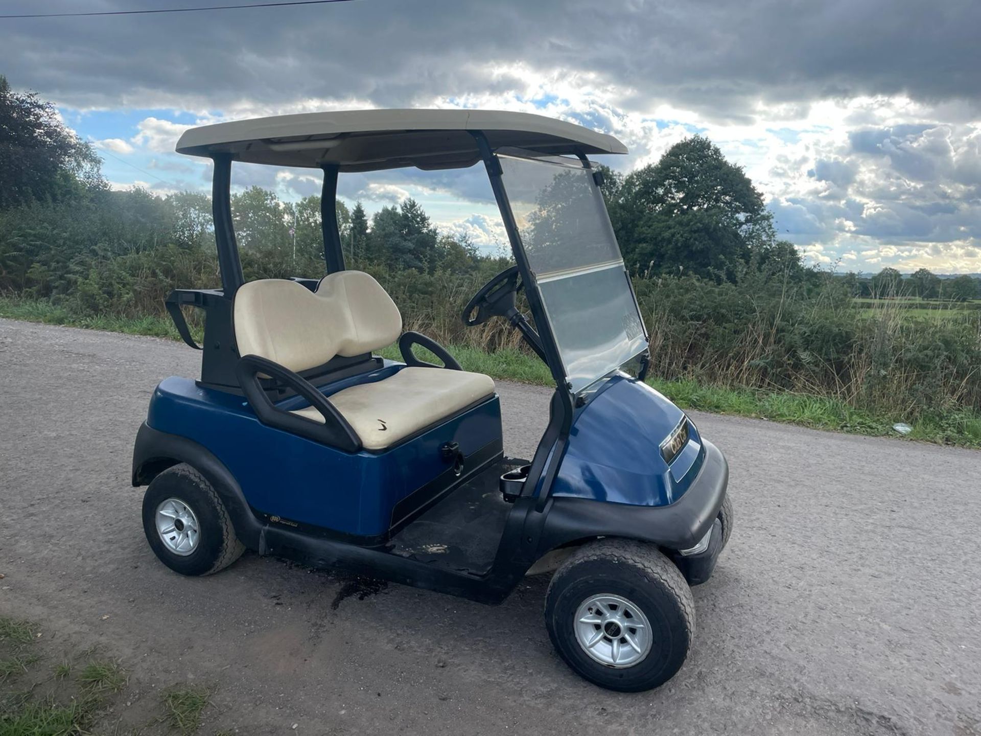 Clubcar Electric Golf Buggy, C/W Charger, Good Seat *NO VAT* - Image 3 of 10