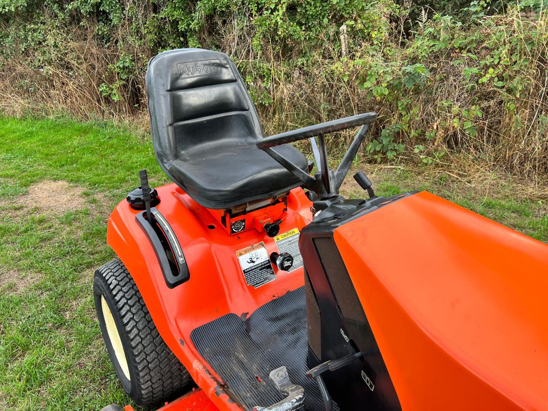 Kubota G2160 Diesel Ride On Mower *PLUS VAT* - Image 15 of 15