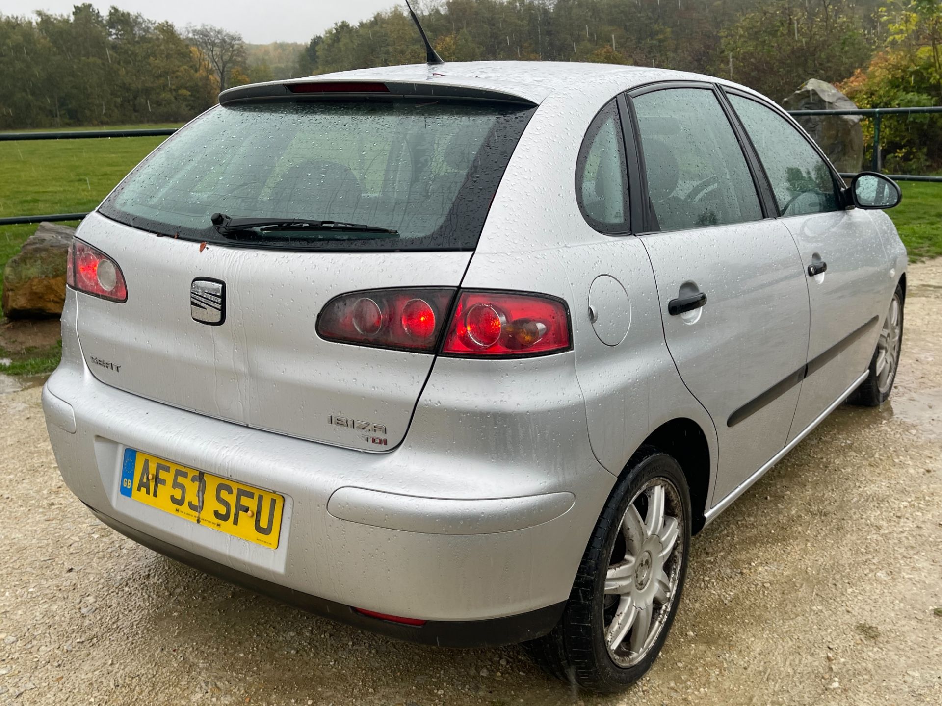 2003 SEAT IBIZA TDI SPORT GREY HATCHBACK *NO VAT* - Image 5 of 8