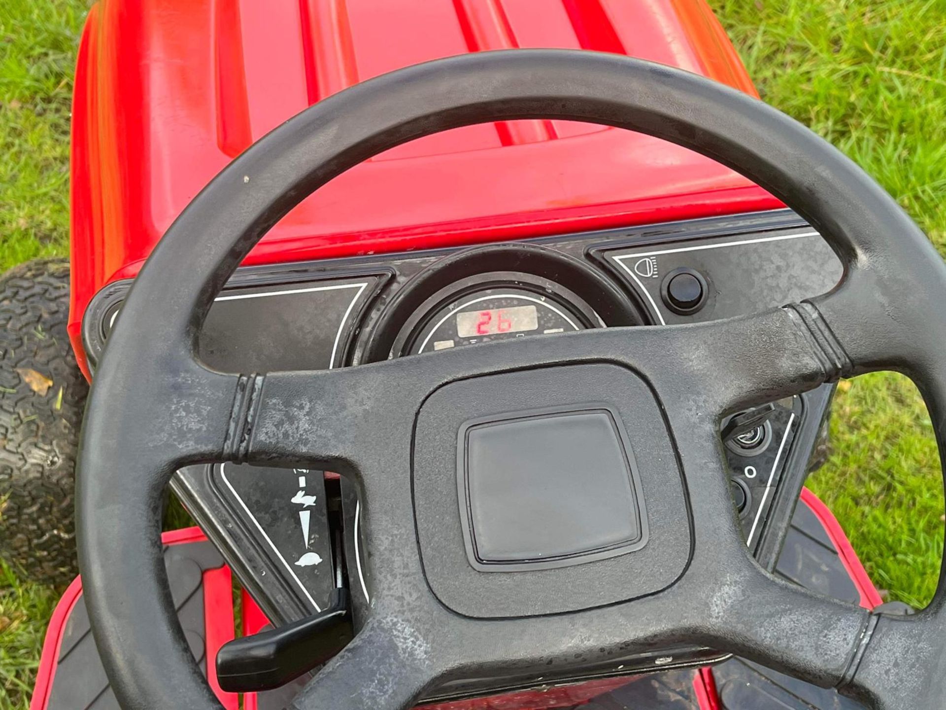 COUNTAX C600H RIDE ON LAWN MOWER 4 WHEEL DRIVE *PLUS VAT* - Image 8 of 8