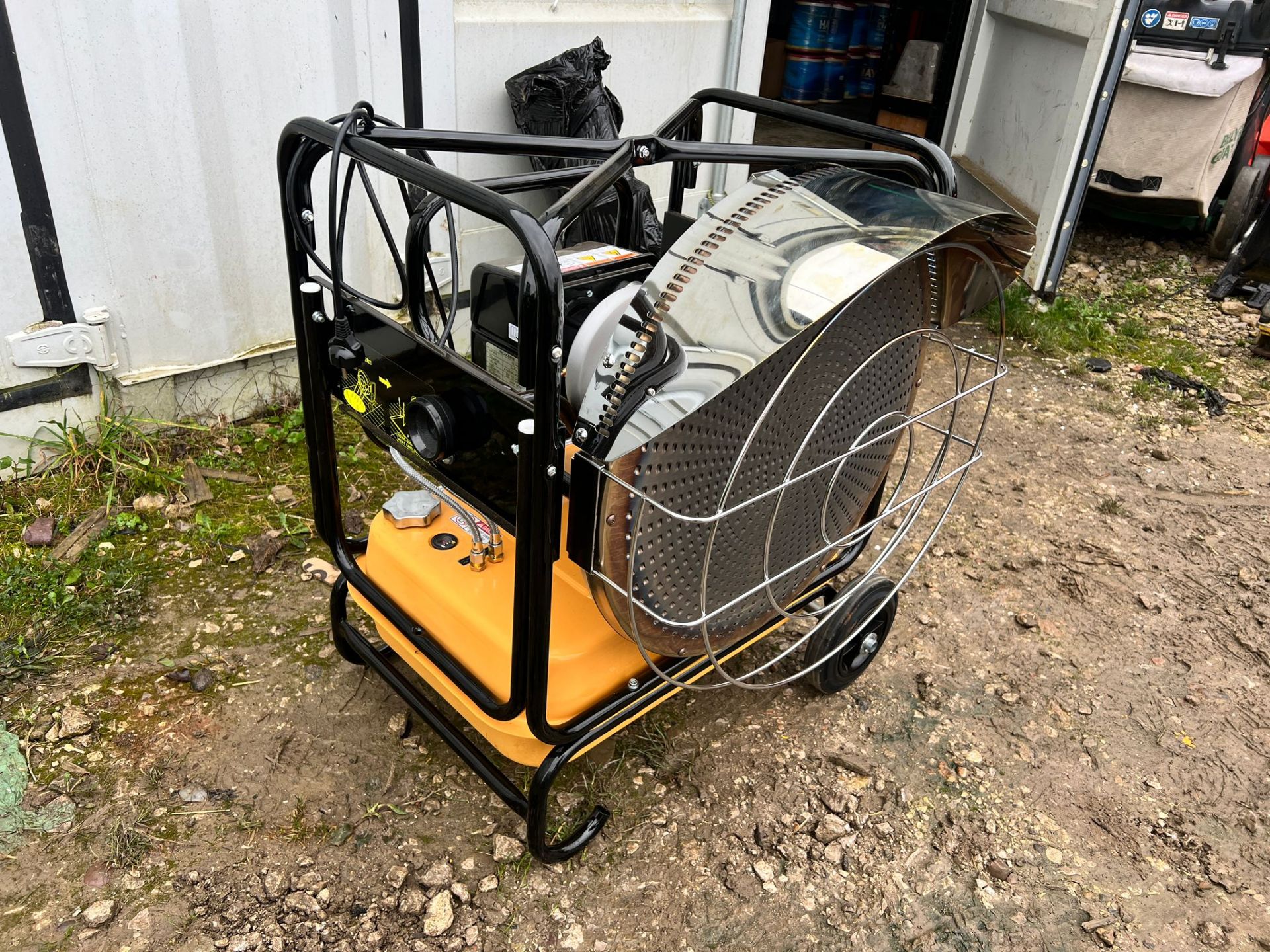 New And Unused VAL6 VAL6KBE1S Infra-Red Oil Heater/Space Heater *PLUS VAT* - Image 3 of 12