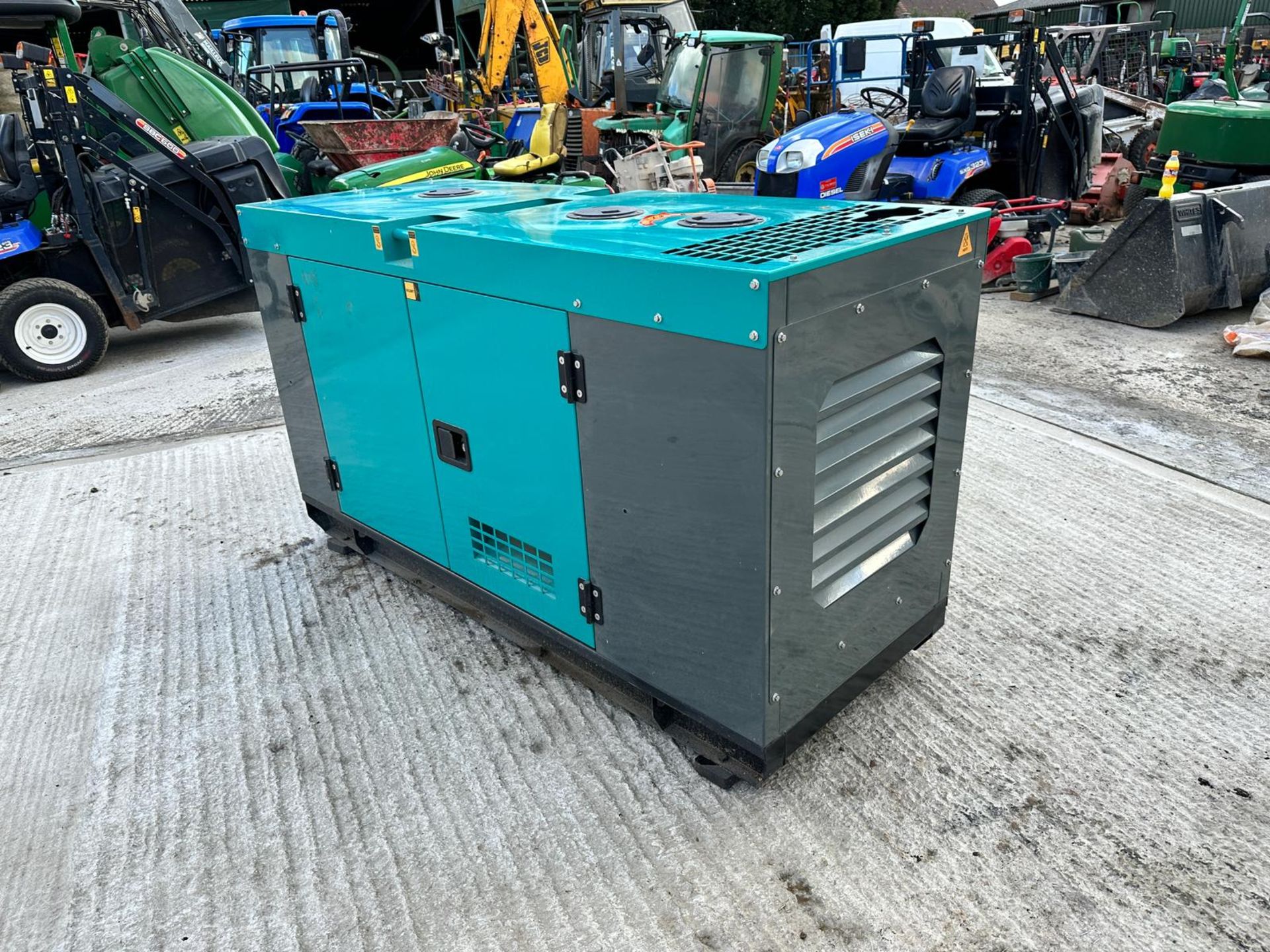 (BLUE) New And Unused 25KvA Super Silent Diesel Generator C/W Manual And Keys *PLUS VAT* - Image 3 of 11