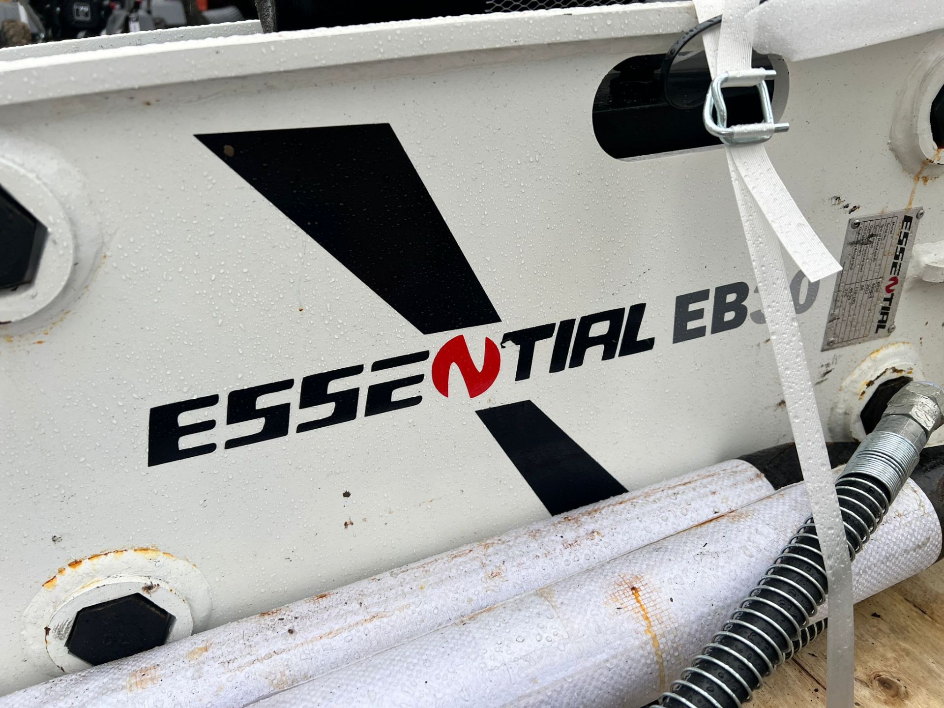 New And Unused Essential EB30 Hydrualic Rock Breaker With 50mm Headstock *PLUS VAT* - Image 8 of 10