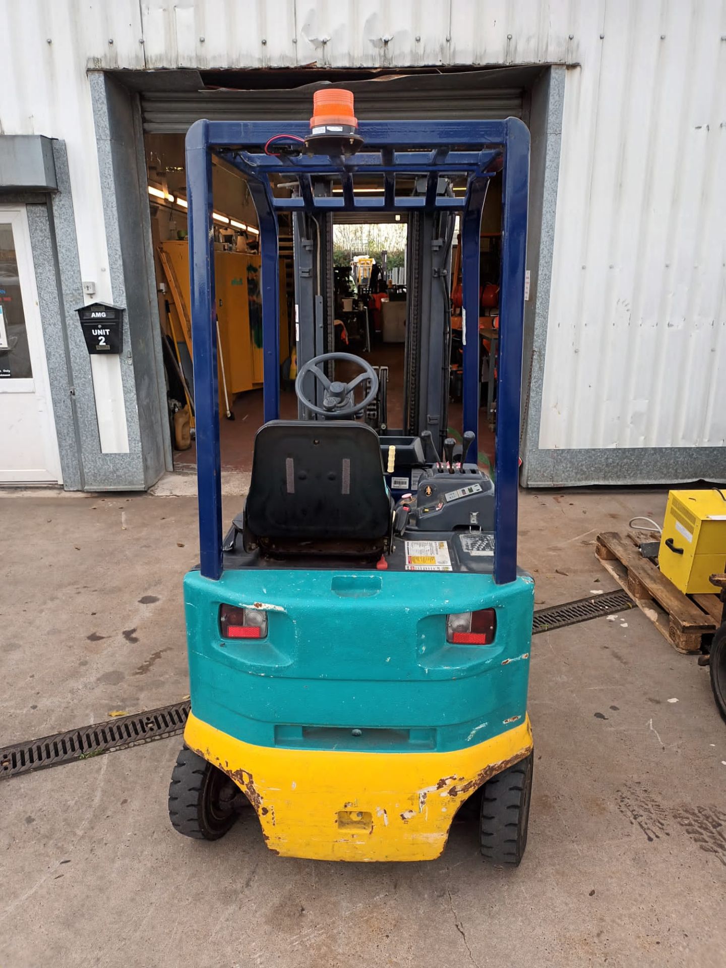 KOMATSU 15 FORKLIFT *NO VAT* - Image 3 of 8