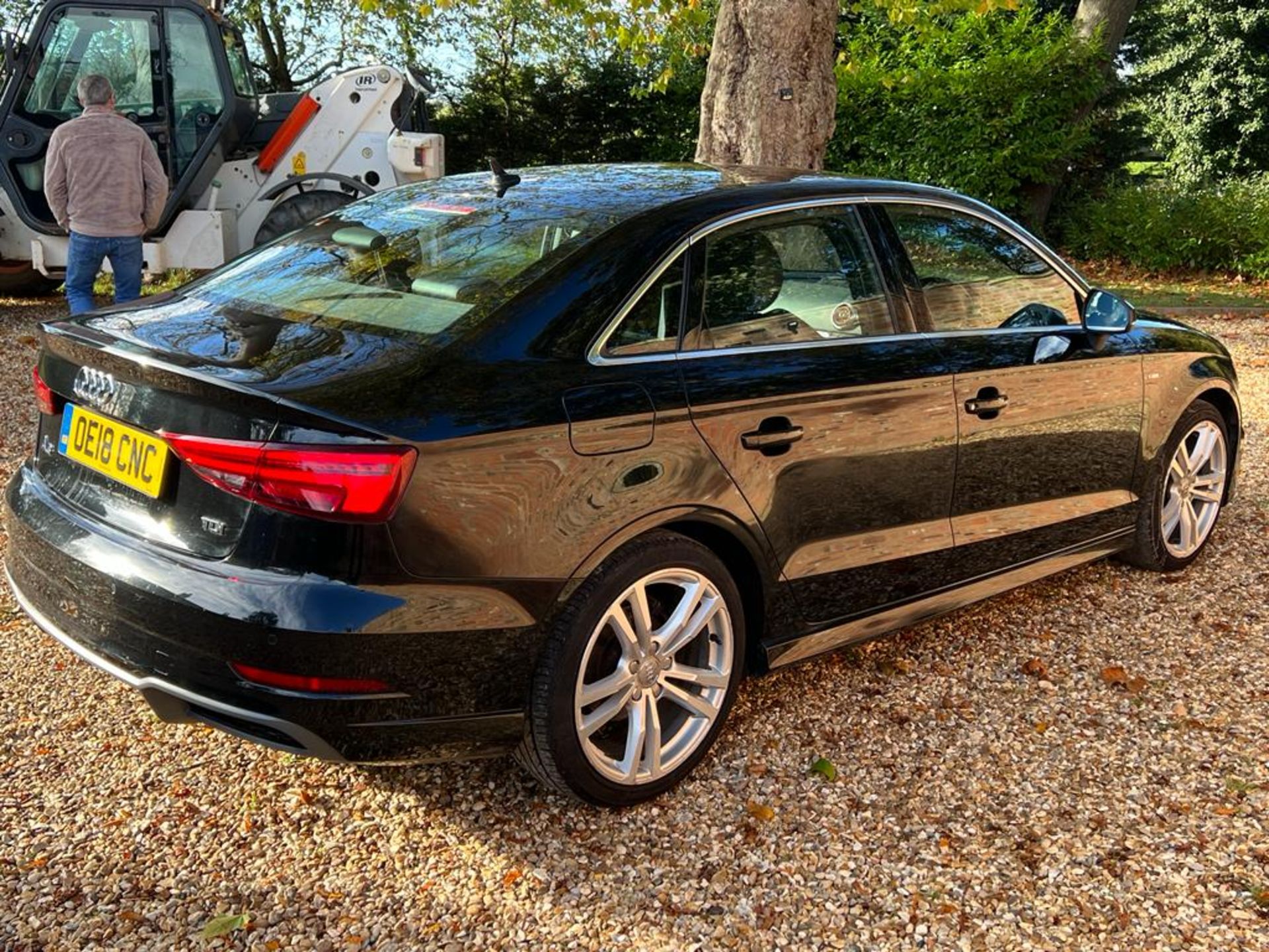 2018 AUDI A3 S LINE TDI S-A BLACK SALOON SEMI-AUTOMATIC *NO VAT* - Image 4 of 16