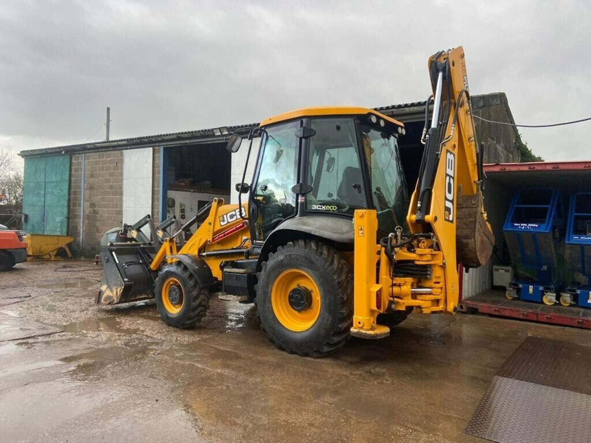 JCB 3CX SITEMASTER, REGISTERED JAN 2017, ONLY 547 HOURS, 1 OWNER FROM NEW *PLUS VAT* - Image 2 of 12