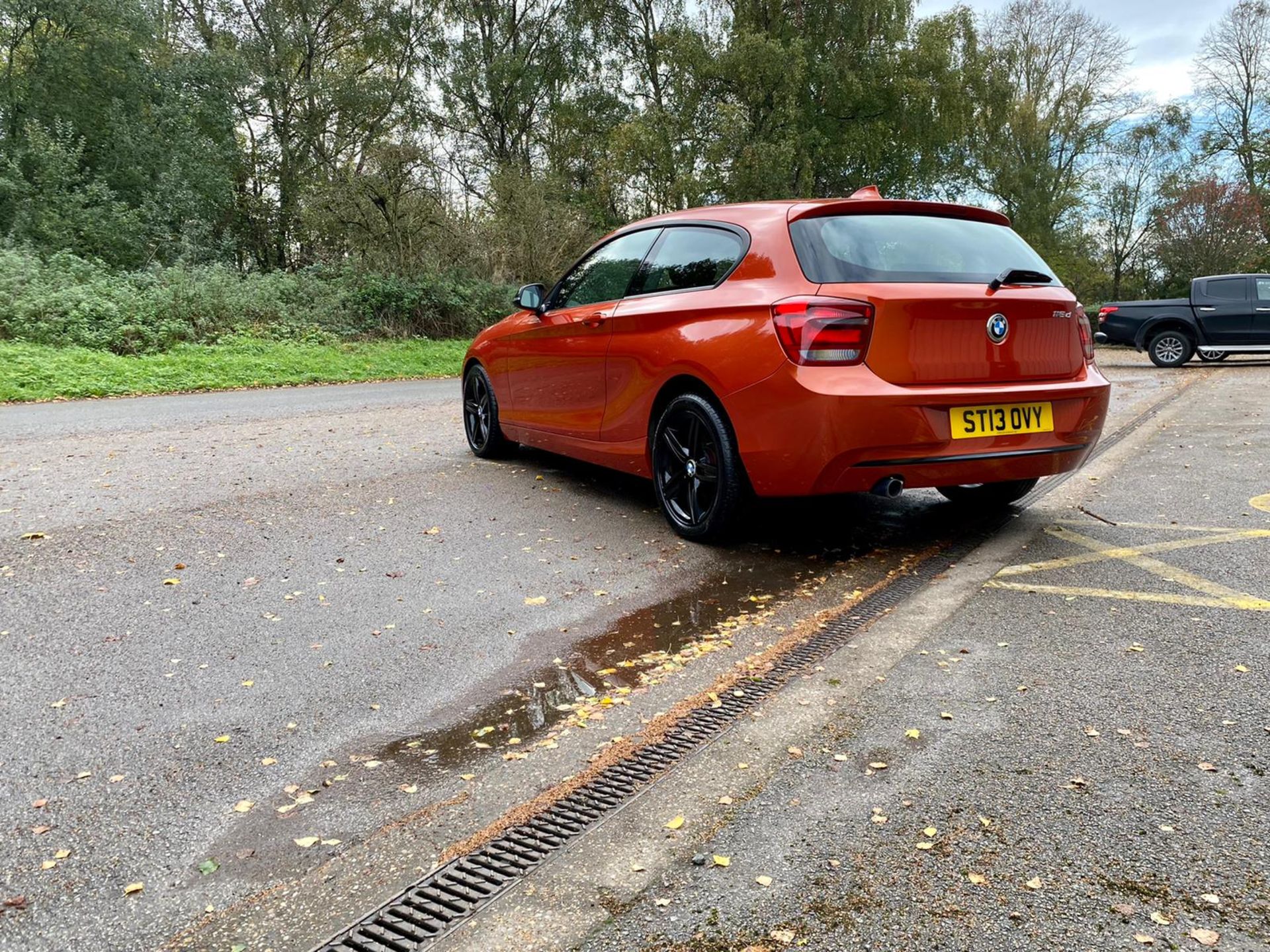 2013 BMW 116D SPORT ORANGE HATCHBACK *NO VAT* - Image 3 of 9