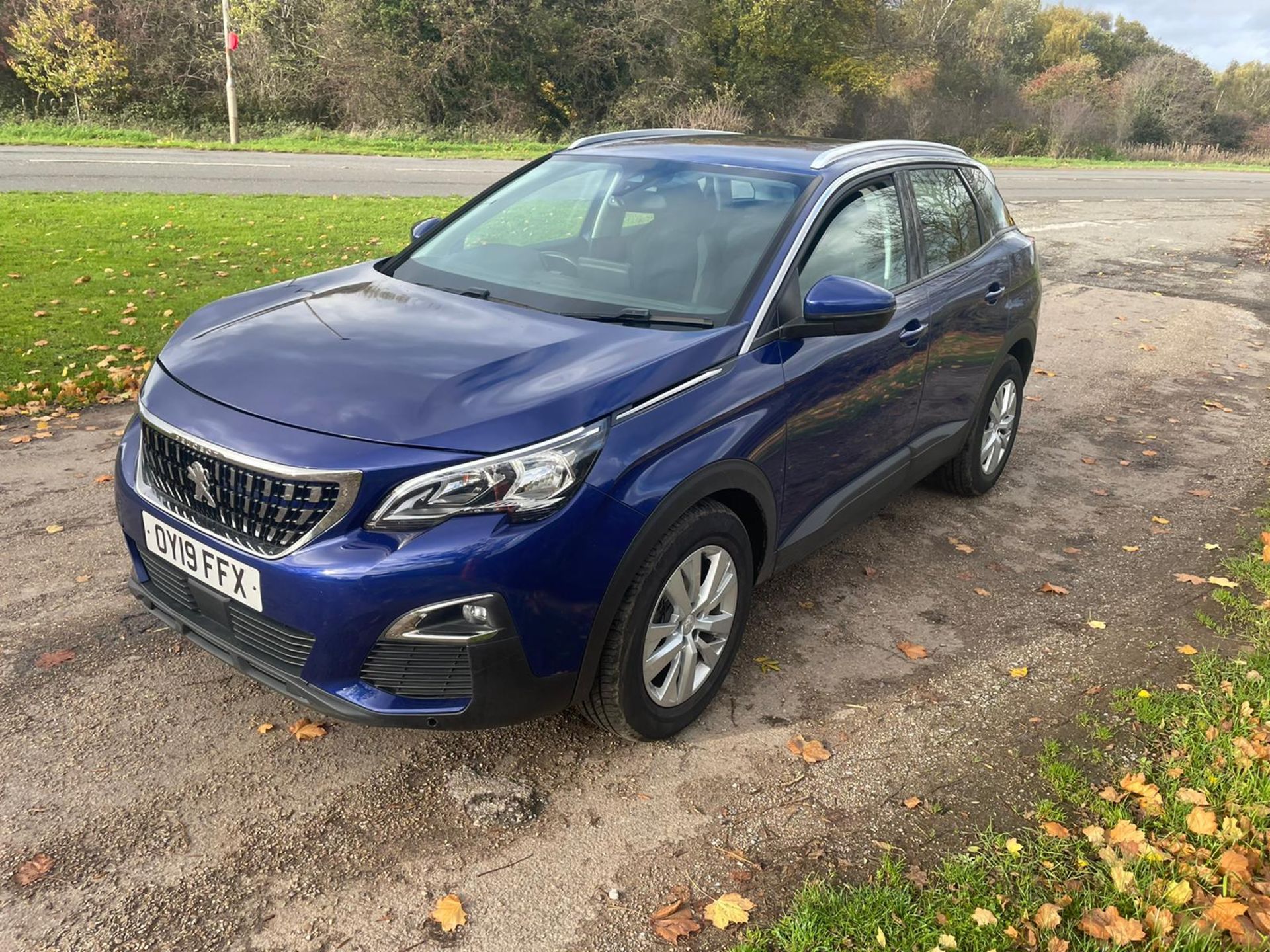 2019/19 REG PEUGEOT 3008 ACTIVE BLUEHDI S/S AUTO 1.5 DIESEL AUTOMATIC, SHOWING 1 FORMER KEEPER - Image 3 of 21